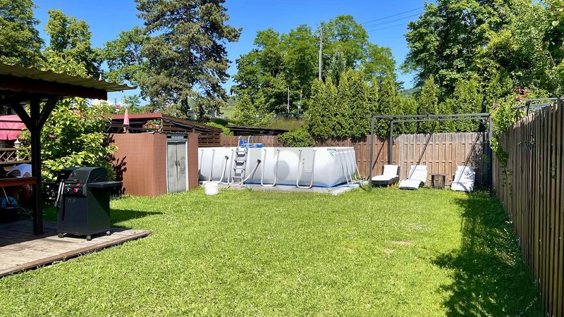 EIGENTUM MIT GARTEN UND AUSBAUPOTENZIAL